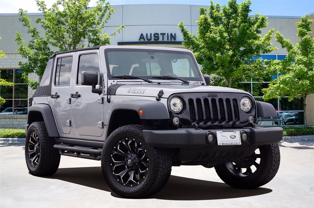 Pre-Owned 2017 Jeep Wrangler Unlimited Willys Wheeler 4WD